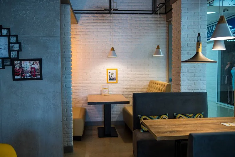Уютное кафе в Loft стиле